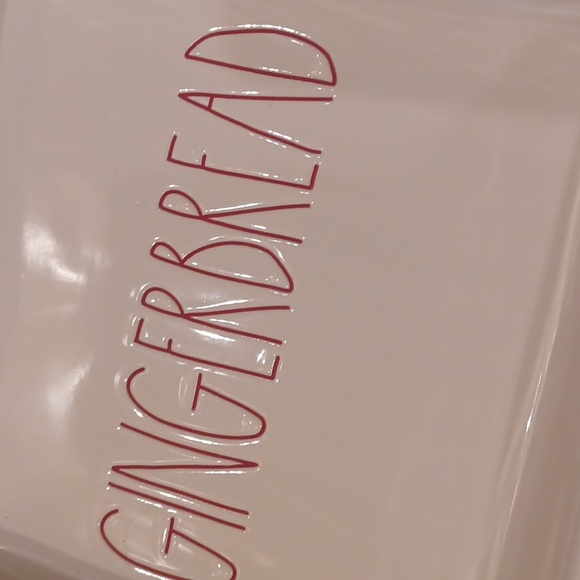 Rae Dunn Artisan Collection "Gingerbread" Baking Dish - Picture 3 of 6